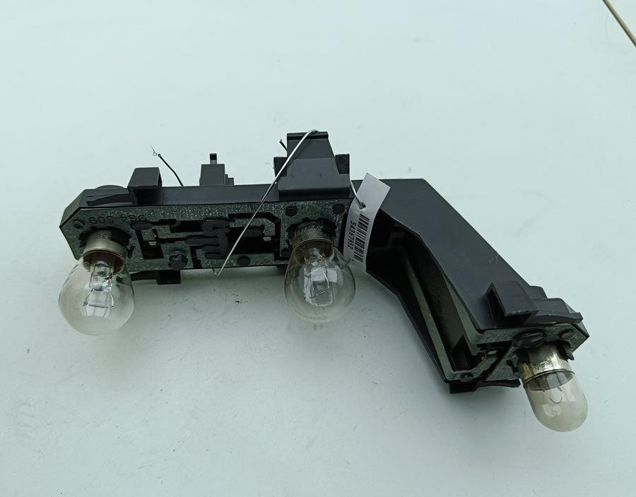 Плата фонаря заднего правого Volkswagen Sharan 2002, 2.0 л., бензин, МКПП, серый, минивэн, 7M3945258