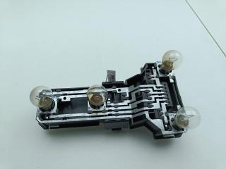 панель заднего левого фонаря Volkswagen Passat B5 1997, 1.6 л., бензин, МКПП, серый, универсал, 3B9945257