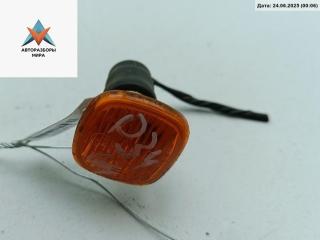 повторитель передний правый Skoda Octavia mk1 (A4 1U) 1999, 1.6 л., бензин, МКПП, серый, универсал, 1U0949127