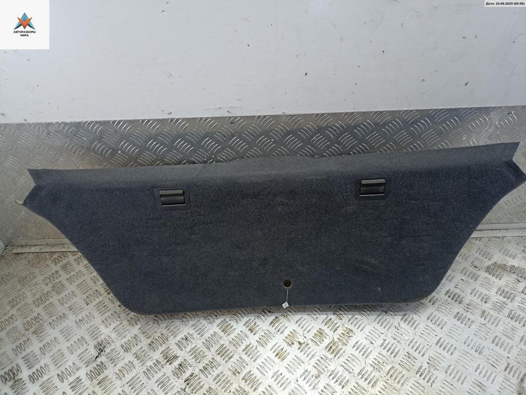 обшивка крышки багажника Opel Astra H 2004, 1.6 л., бензин, МКПП, чёрный, хетчбэк 5 дв., 13129748 - фото №1