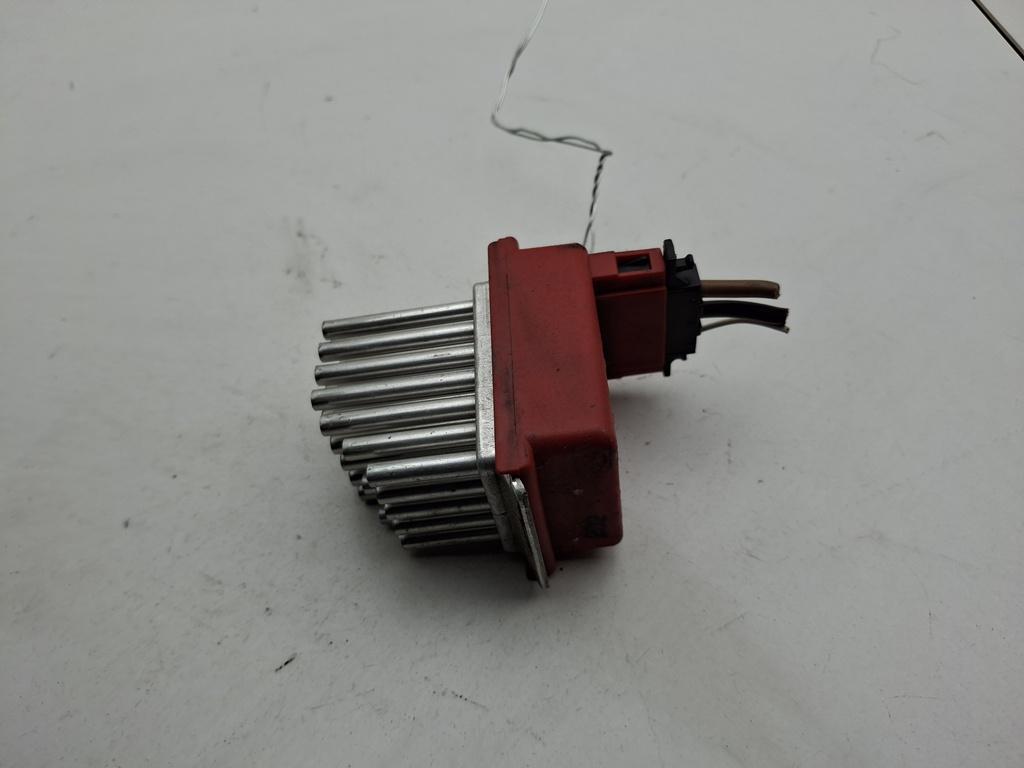 сопротивление печки Volkswagen Sharan 2002, 2.0 л., бензин, МКПП, серый, минивэн, 1J0907521