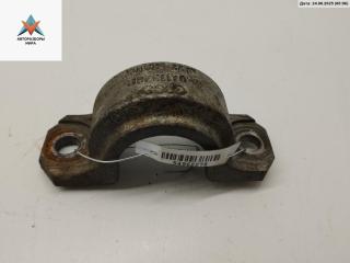 крепление стабилизатора / втулки стабилизатора Audi A6 4A/C4 1994, 2.6 л., бензин, МКПП, красный, седан, 4A0411336D