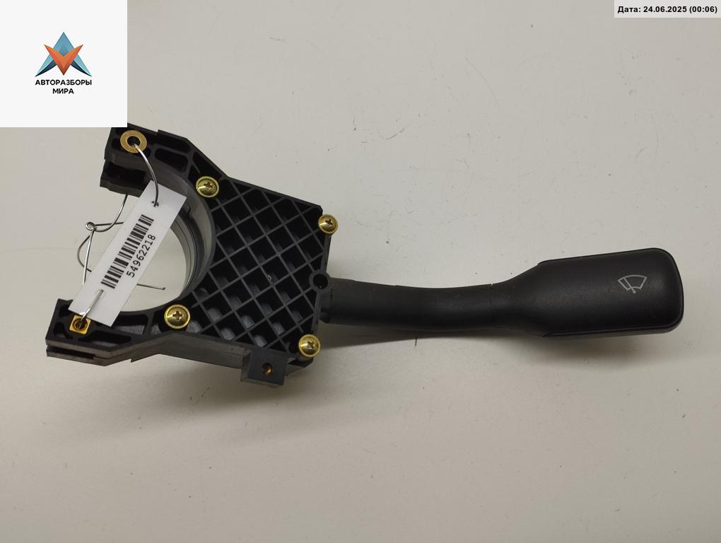 переключатель дворников Audi A6 4A/C4 1994, 2.6 л., бензин, МКПП, красный, седан, 8D0953503 - фото №1