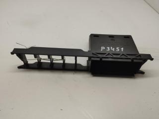 кронштейн (крепление) Audi A6 4A/C4 1994, 2.6 л., бензин, МКПП, красный, седан, 4A0941561A