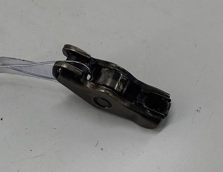 коромысло клапана (рокер) BMW 3 E46 2005, 2.0 л., дизель, АКПП, чёрный, универсал, 2248878