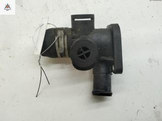 фланец (тройник) системы охлаждения Volkswagen Passat B4 1995, 1.6 л., бензин, МКПП, белый, универсал, MEYLE