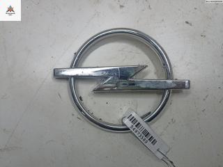 эмблема Opel Omega B [рестайлинг] 2000, 2.2 л., бензин, МКПП, красный, седан