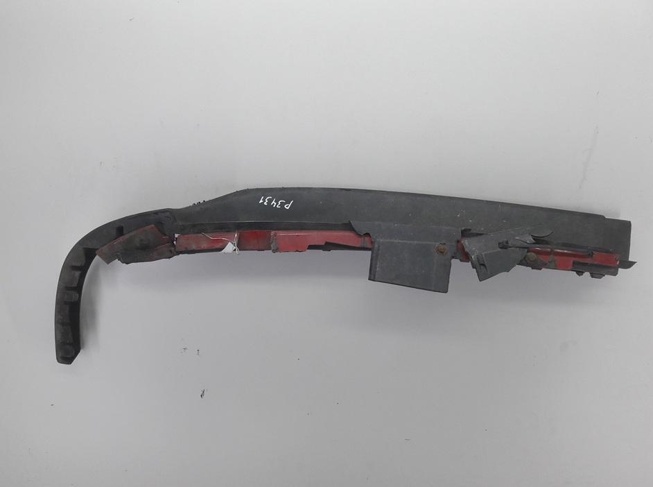 Юбка переднего бампера Volkswagen Passat B3 1991, 1.8 л., бензин, МКПП, красный, универсал, 357805903