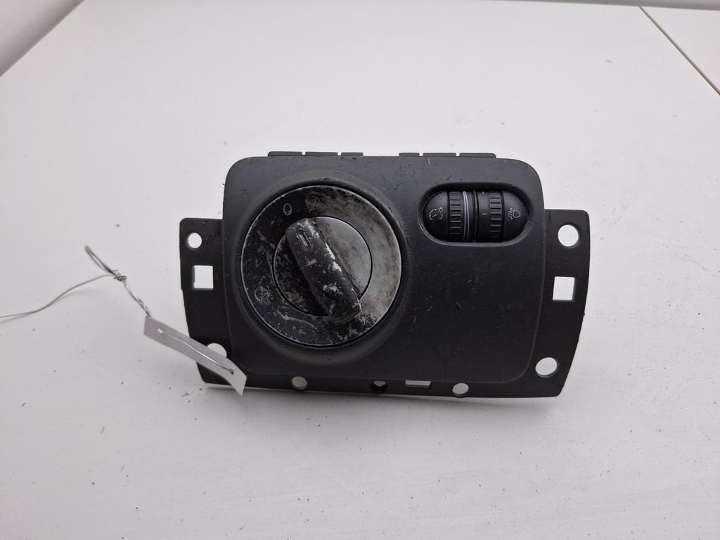переключатель света Volkswagen Golf-5 2004, 1.4 л., бензин, МКПП, серый, хетчбэк 3 дв.