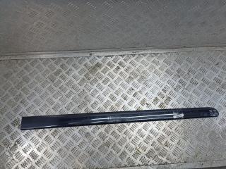 молдинг двери передней правой Opel Zafira 2 поколение (B) 2005, 1.9 л., дизель, МКПП, чёрный, минивэн, 13137773