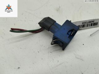разъем (фишка) проводки Volkswagen Passat B4 1995, 1.6 л., бензин, МКПП, белый, универсал, 037906240