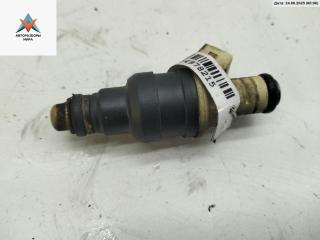 форсунка Volkswagen Passat B4 1995, 1.6 л., бензин, МКПП, белый, универсал, 037906031J, 0280150955