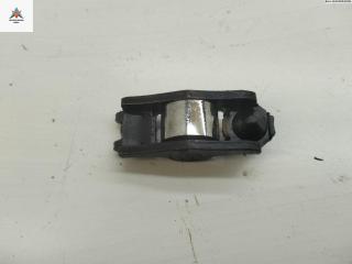 ось коромысел Volkswagen Golf 4 поколение 1999, 1.4 л., бензин, МКПП, синий, хетчбэк 3 дв.