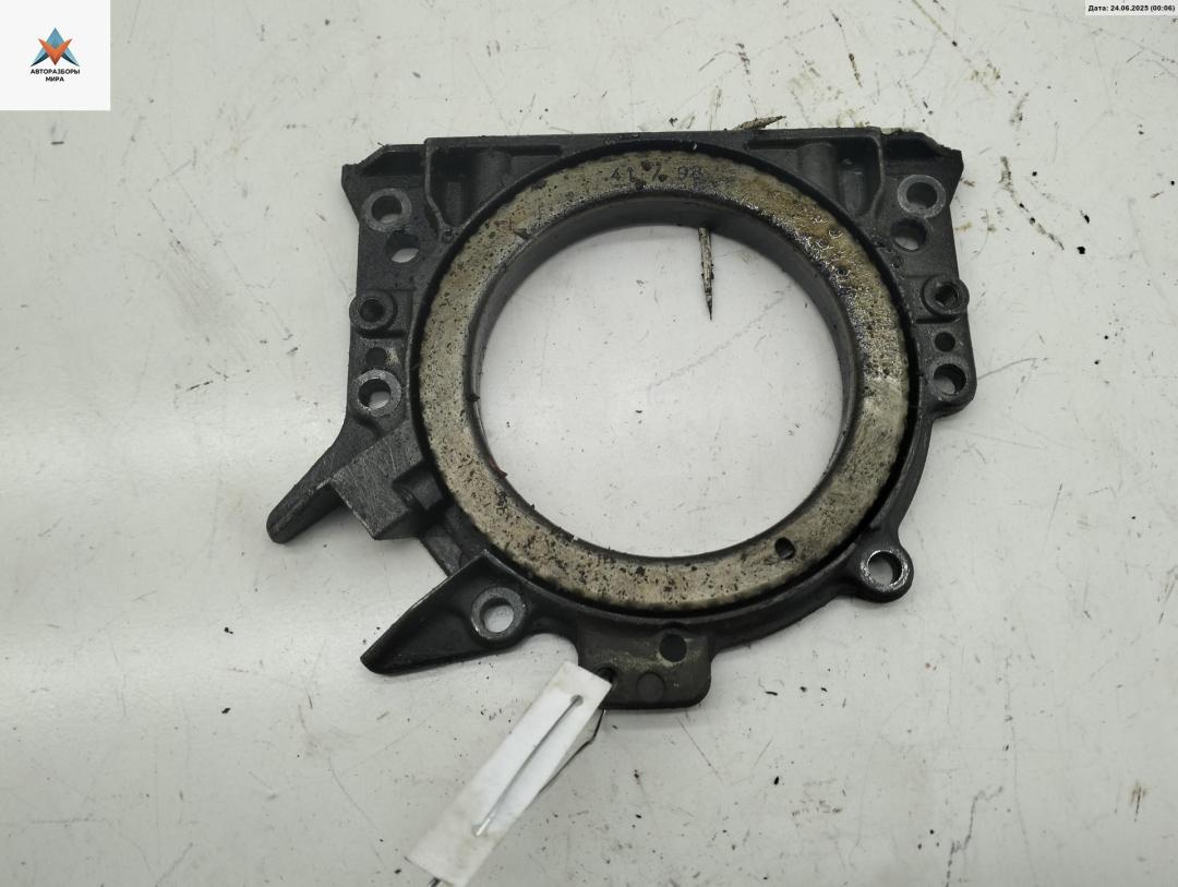 Корпус сальника Volkswagen Golf 4 поколение 1998, 1.4 л., бензин, МКПП, красный, хетчбэк 5 дв., 036105189A, 030171C - фото №1