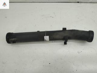 трубка охлаждающей жидкости Volkswagen Golf 4 поколение 1999, 1.4 л., бензин, МКПП, 032121065D