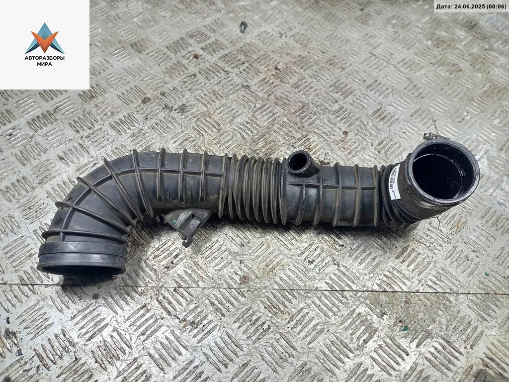 патрубок турбины Mercedes-Benz Vito-2 / Viano W639 2008, 2.2 л., дизель, A6395282582 - фото №1