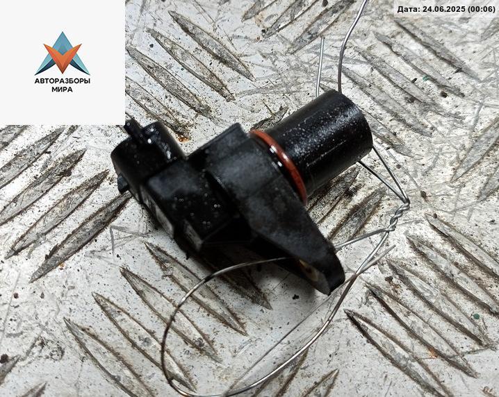 датчик распредвала Mercedes-Benz Vito-2 / Viano W639 2008, 2.2 л., дизель, МКПП, белый, микроавтобус, A0051531328 - фото №1