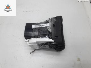 дефлектор обдува салона Volkswagen Passat B5 1997, 1.6 л., бензин, МКПП, белый, универсал, 3B0819703A