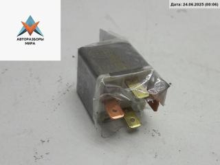 реле (прочие) Volkswagen Passat B3 1991, 1.8 л., бензин, МКПП, красный, универсал, 141951253B