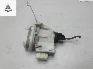 активатор (привод) замка двери Volkswagen Passat B3 1991, 1.8 л., бензин, МКПП, красный, универсал, 357826153B