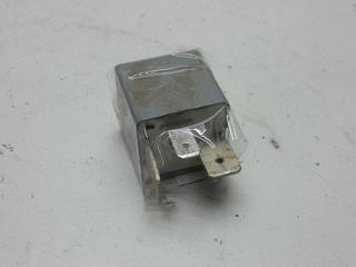 реле (прочие) Volkswagen Passat B3 1991, 1.8 л., бензин, МКПП, красный, универсал, 171906383