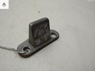 ответная часть (скоба) замка двери Mercedes-Benz Vito-2 / Viano W639 2008, 2.2 л., дизель, МКПП, белый, микроавтобус