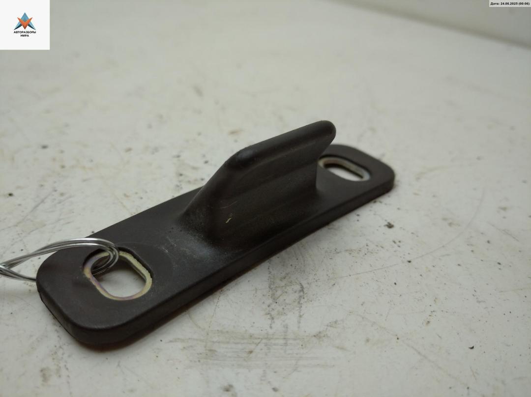 ответная часть (скоба) замка двери Mercedes-Benz Vito-2 / Viano W639 2008, 2.2 л., дизель, МКПП, белый, микроавтобус, A6397660662 - фото №1