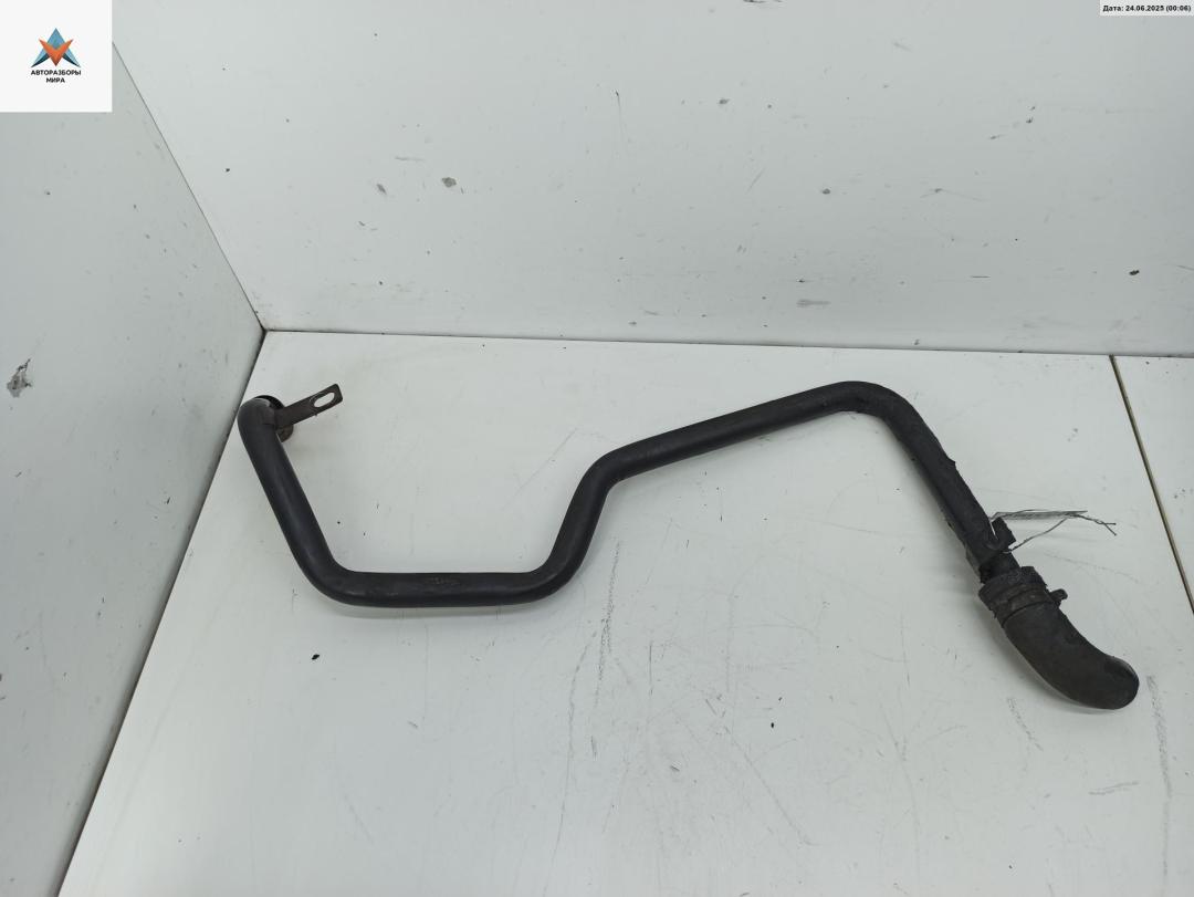 трубка охлаждающей жидкости Audi A6 4B/C5 2000, 2.5 л., дизель, АКПП, 059121065D - фото №1