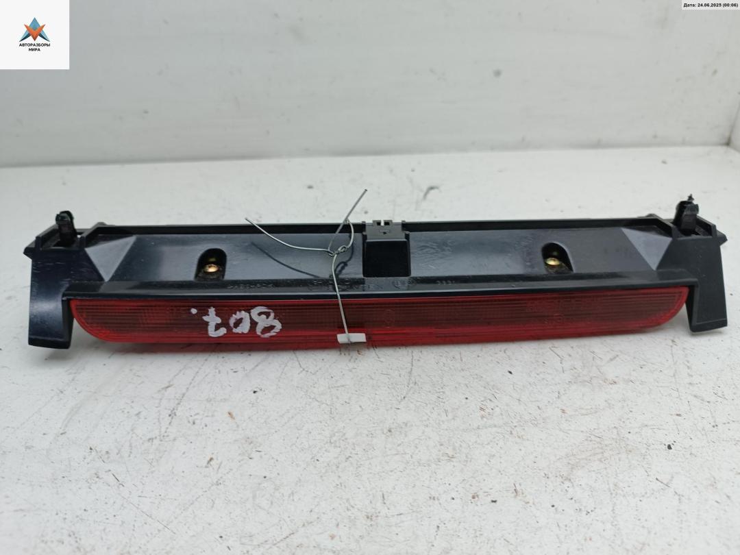 стоп-сигнал Peugeot 807 1 поколение 2005, 2.0 л., дизель, МКПП, красный, минивэн, 1489380080 - фото №1