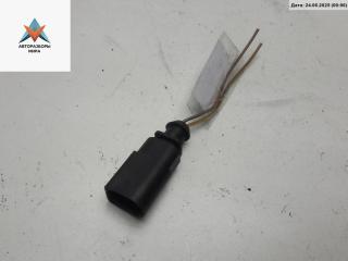 разъем (фишка) проводки Volkswagen Passat B5 [рестайлинг] 2001, 1.6 л., бензин, МКПП, серый, универсал, 1J0973802