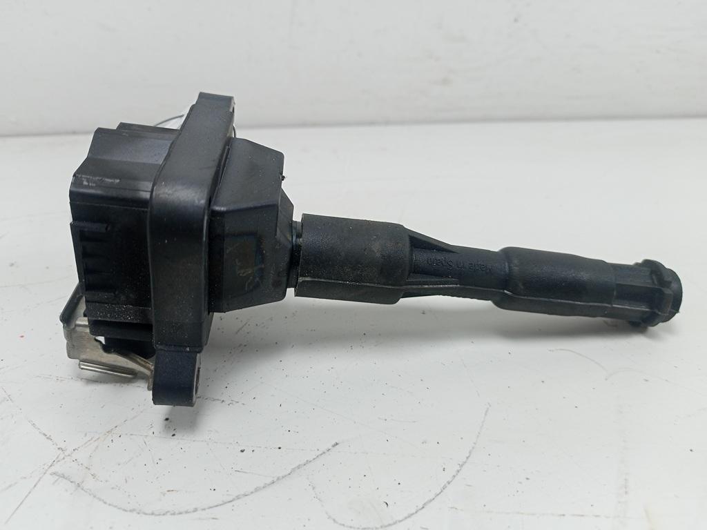катушка зажигания BMW 3 E46 2000, 2.5 л., бензин, МКПП, синий, седан, 0221504004