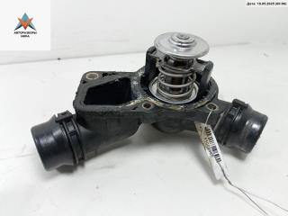 корпус термостата BMW X3 E83 [рестайлинг] 2006, 3.0 л., бензин, АКПП, чёрный, внедорожник 5 дв., 7436824