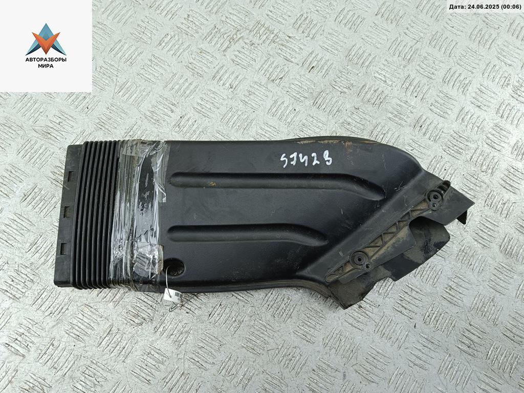 гофра инжектора Audi A4 B7 2004, 2.5 л., дизель, АКПП, универсал, 8E0129618L - фото №1