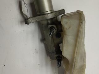 цилиндр тормозной главный Ford Focus 2 поколение 2006, 1.6 л., дизель, МКПП, чёрный, универсал, 2295W