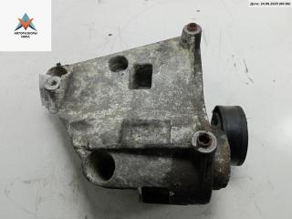 кронштейн компрессора кондиционера BMW X3 E83 [рестайлинг] 2006, 3.0 л., бензин, АКПП, чёрный, внедорожник 5 дв., 7512556