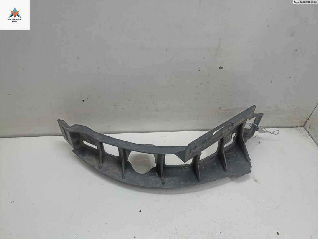 кронштейн заднего бампера Opel Zafira 2 поколение (B) 2006, 1.9 л., дизель, АКПП, серый, минивэн, 13125044 - фото №1