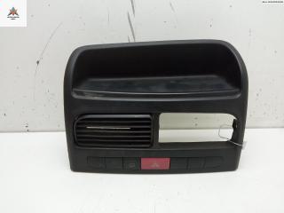 кнопка аварийной сигнализации Fiat Linea 1 поколение 2008, 1.4 л., бензин, МКПП, бежевый, седан, 7354422900