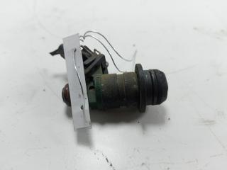 форсунка Volkswagen Passat B4 1995, 2.0 л., бензин, МКПП, красный, универсал, 037906031AA