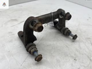 скоба суппорта Honda Accord 6 поколение [рестайлинг] 2001, 2.3 л., бензин, МКПП, серый, седан