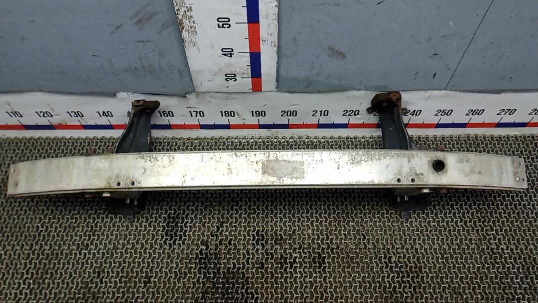 усилитель бампера переднего Mercedes-Benz E-Класс W212/S212/C207/A207 2009, 3.0 л., D E280 CDI, дизель, АКПП, седан - фото №1