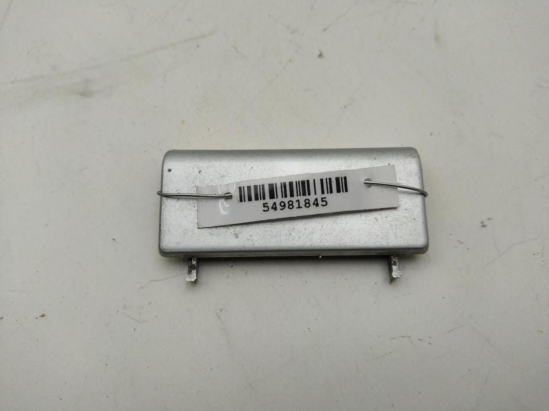 заглушка порога Mercedes-Benz Vaneo W414 2001, 1.9 л., бензин, АКПП, серый, минивэн, 4146192538 - фото №1