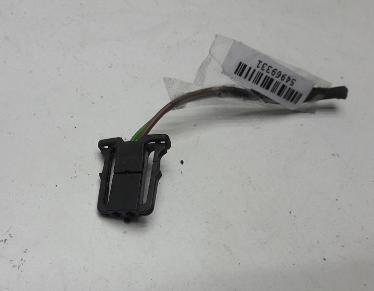 разъем (фишка) проводки Volkswagen Passat B6 2005, 2.0 л., дизель, МКПП, серый, универсал, 1J0971972