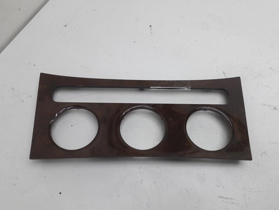 накладка на торпедо (консоль) Volkswagen Passat B6 2005, 2.0 л., дизель, МКПП, серый, универсал, 3C0868100