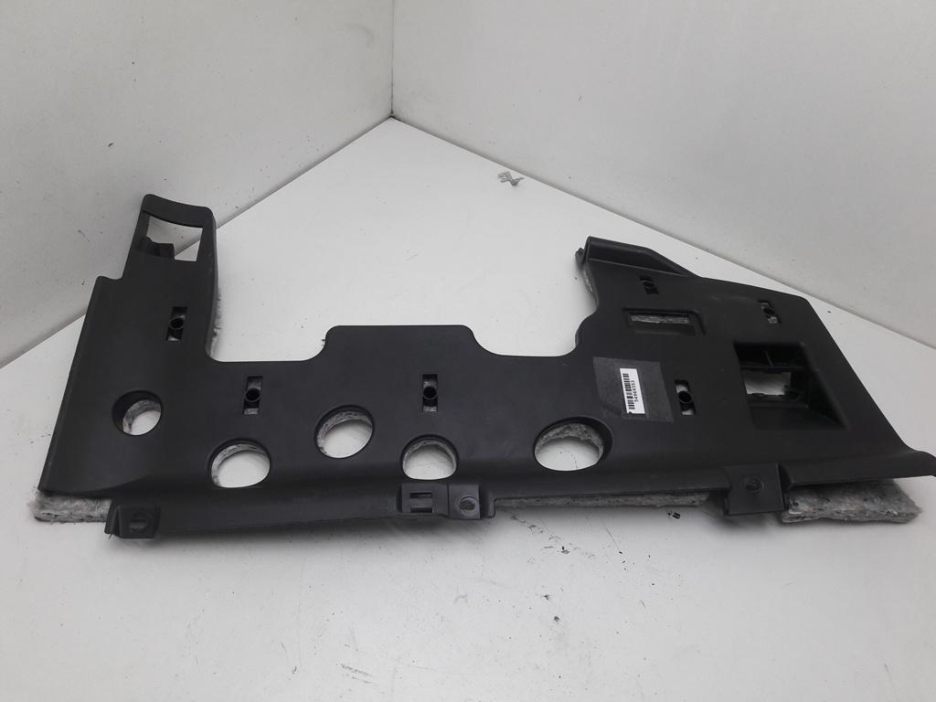 накладка на торпедо (консоль) Volkswagen Passat B6 2005, 2.0 л., дизель, МКПП, серый, универсал, 3C1863081B