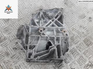 кронштейн компрессора кондиционера Skoda Superb 1 поколение [рестайлинг] 2008, 2.0 л., дизель, МКПП, серый, седан, 038260885C