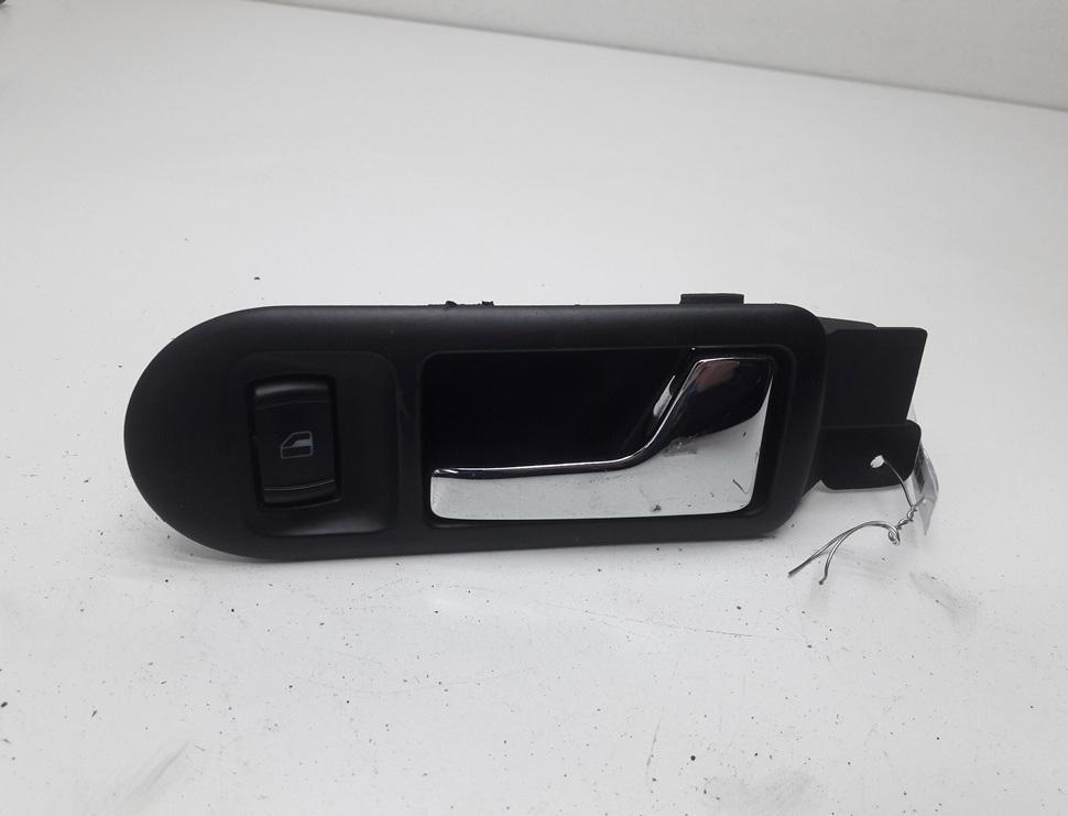 ручка внутренняя передняя правая Volkswagen Passat B5 1998, 1.8 л., бензин, МКПП, синий, универсал, 3B1837114