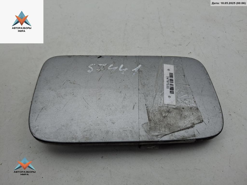 лючок топливного бака Peugeot 607 1 поколение 2001, 2.2 л., дизель, МКПП, серый, седан, 9631963480 - фото №1