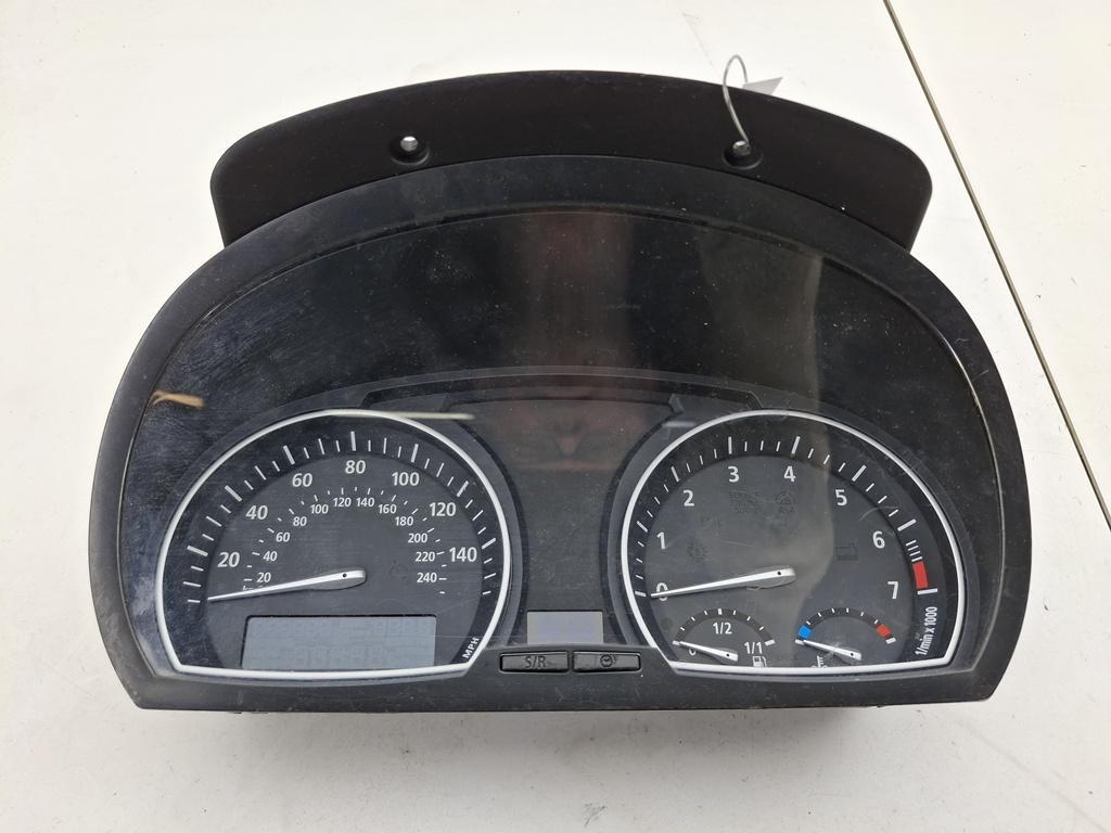 приборная панель BMW X3 E83 2006, 3.0 л., бензин, АКПП, чёрный, внедорожник 5 дв., 3416120