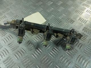 топливная рампа Volkswagen Polo 4 поколение 2003, цвет, 03E133320