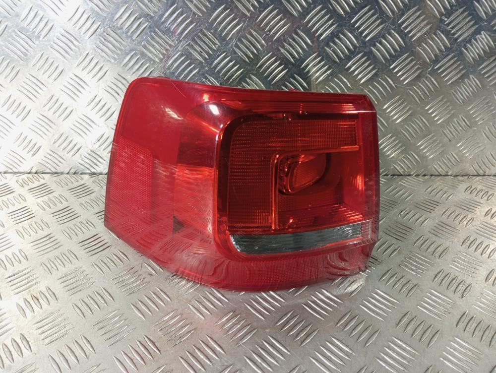 фонарь задний левый Volkswagen Sharan 2 поколение 2012, цвет, 7N0945095G - фото №1